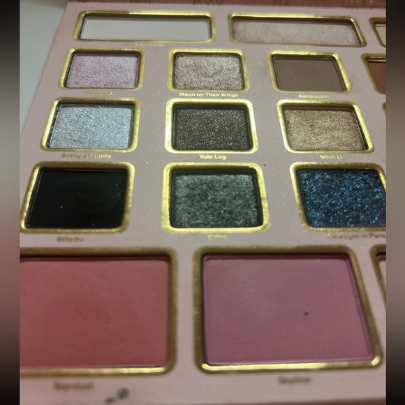 Too Faced Christmas Holiday Face and Eye Palette - Picture 4 of 5
